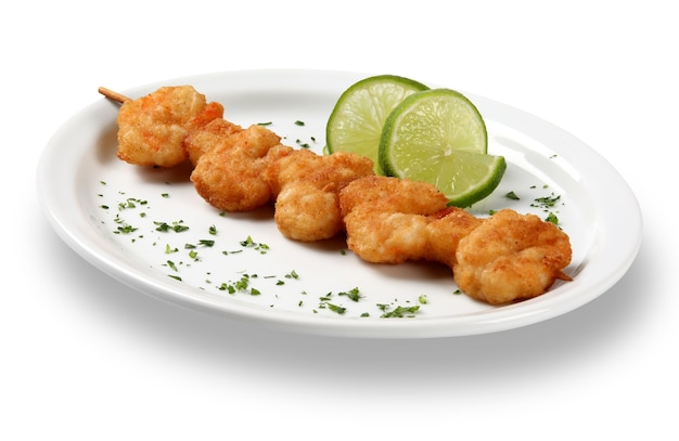 gambas de pan frito en blanco.