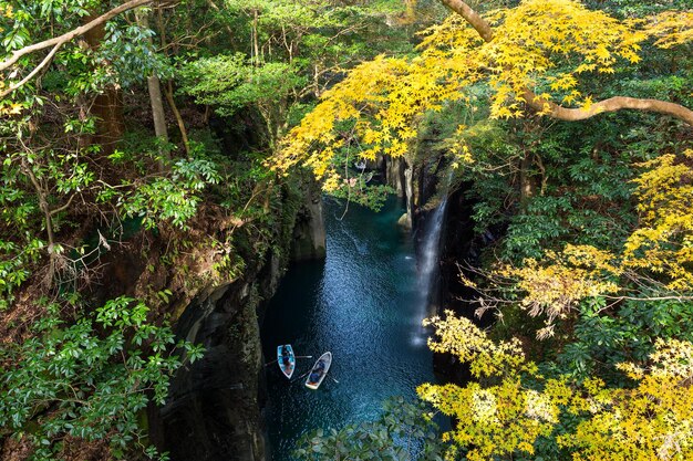 Garganta de Takachiho en temporada de otoño