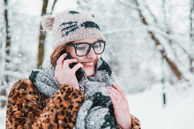 Garota com Telefone