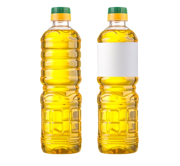 Garrafa plástica de óleo vegetal isolada em fundo branco Layout da embalagem com uma garrafa com traçado de recorte incluído