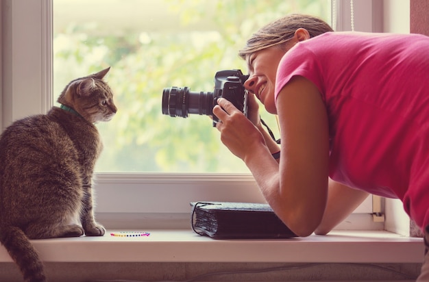 Gato e fotógrafo