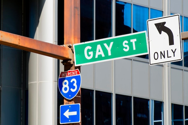 Gay Street Only-Schild