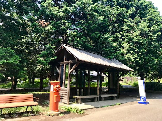 Foto gazebo no parque contra o céu