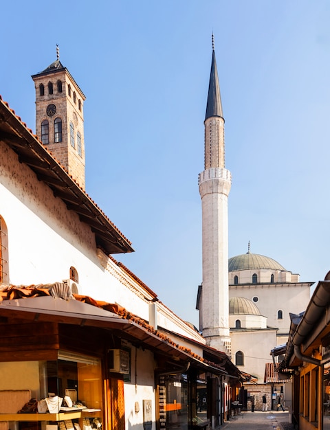 Gazi Husrev-bey Moschee und der Glockenturm, Sarajevo