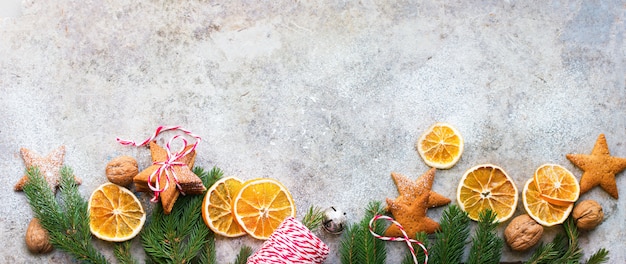 Gebackene selbstgemachte getrocknete Orangen der Lebkuchenplätzchen