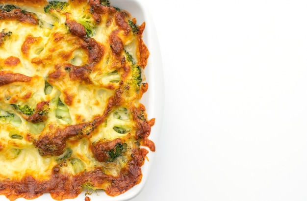 Gebackener Blumenkohl und Broccoli-Gratin mit Käse