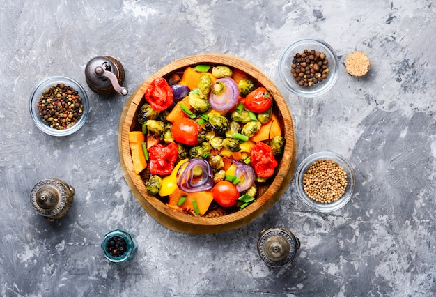 Gebackener Gemüsesalat