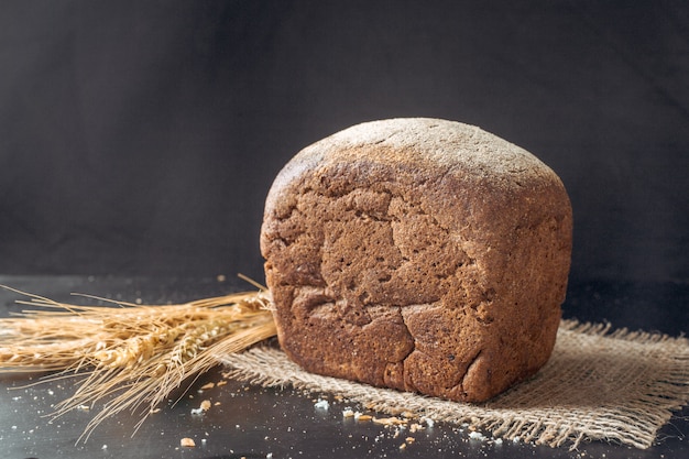 gebackenes Brot