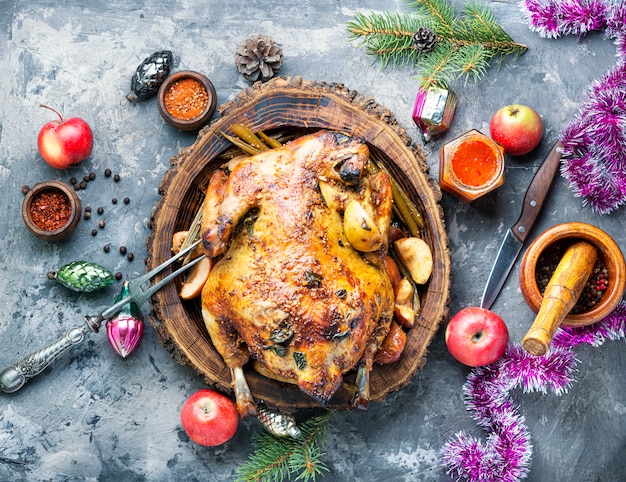 Gebackenes Fleisch zu Weihnachten.