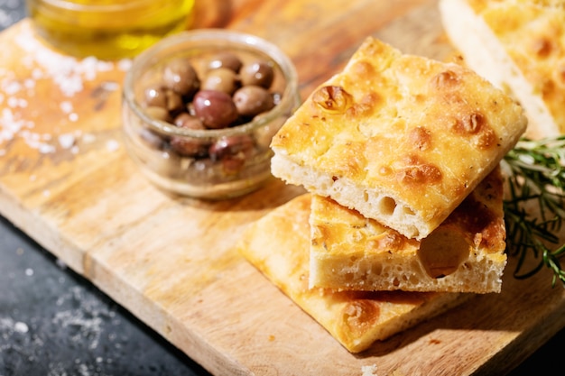 Gebackenes Focaccia-Brot