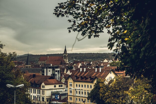 Foto gebäude in der stadt gegen den himmel