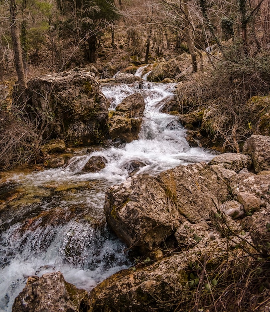 Gebirgsfluss in einer Provinz von Spanien