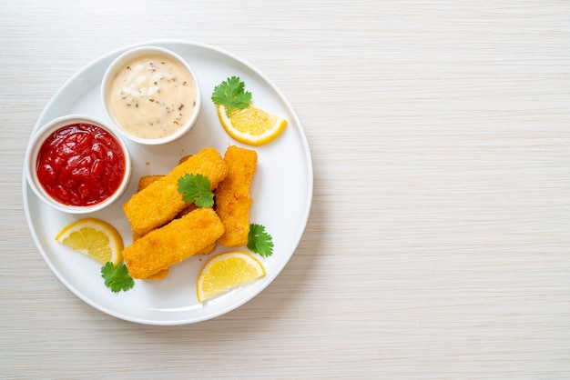 gebratener Fischstäbchen oder Pommes Frites Fisch