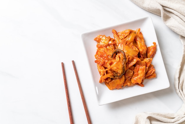 gebratenes Schweinefleisch mit Kimchi