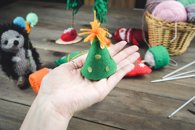 Foto geburtstagsfeierhut zur hand, handgemachtes geschenk