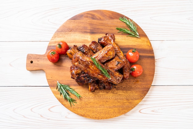 gegrillte Barbecue Ribs Schweinefleisch