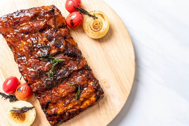 gegrillte Barbecue Ribs Schweinefleisch