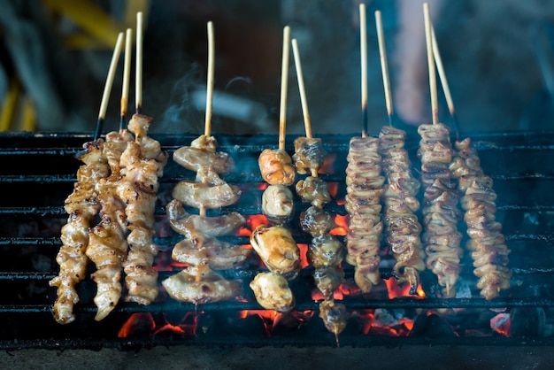 Foto gegrillte mala zum verkauf auf dem markt