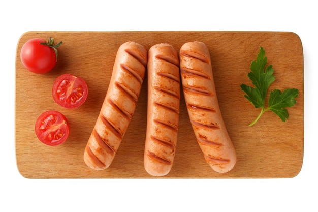 Gegrillte Würstchen mit Kräutern und Tomaten