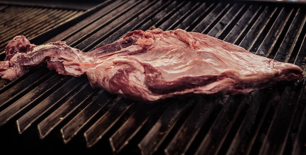 Gegrilltes Rindfleisch von ausgezeichneter Qualität.