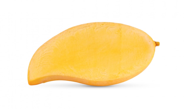 Gelbe Mango auf Weiß