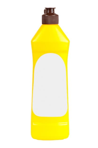 Gelbe Plastikwaschmittelflasche mit leerem Etikett für Ihr Design auf weißem Hintergrund