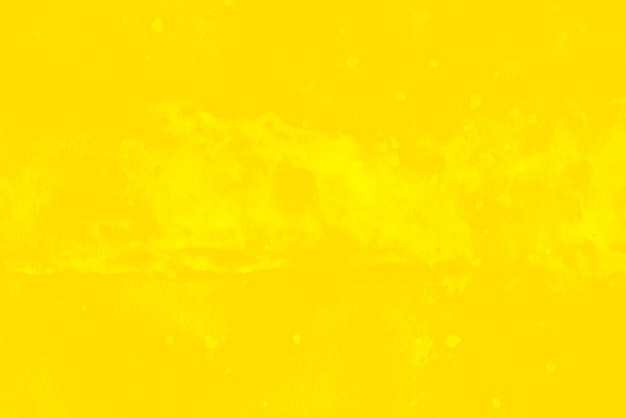 Gelber Hintergrund mit einem Spritzer Wasser