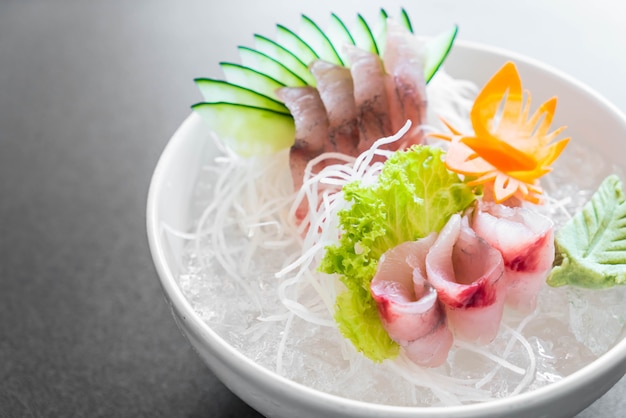 Gelbflossenthun-Sashimi