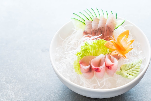 Gelbflossenthun-sashimi