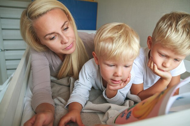 Gemeinsame Freizeit von Mutter und Kindern