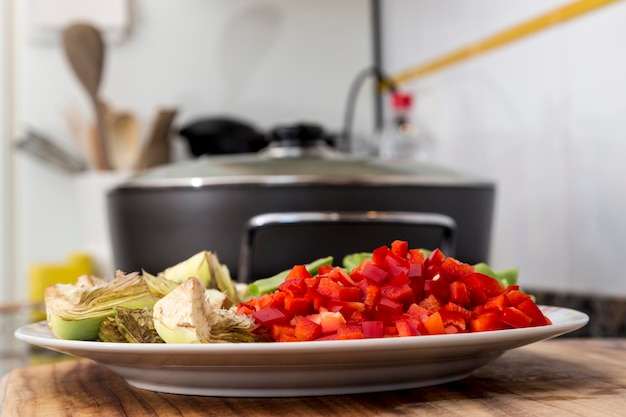 Gemüse zum Kochen schneiden