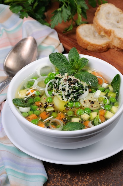 Gemüsesuppe