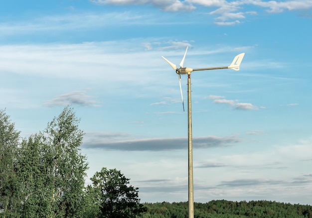 Generador de energía eléctrica eólica Producción sostenible de electricidad eléctrica verde