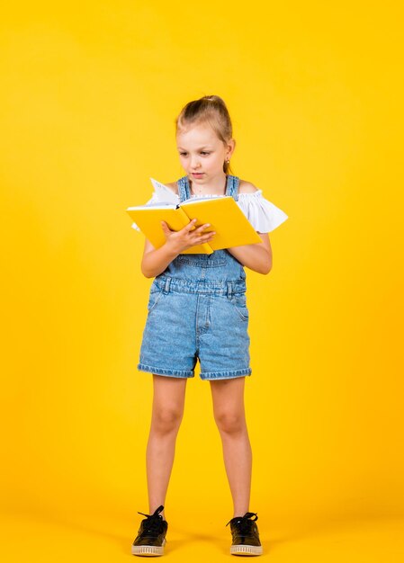 Genießen Sie das Leben der Schüler zurück in die Schule