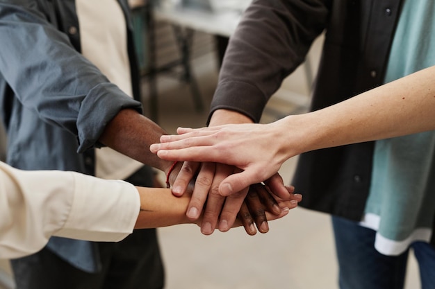 Gente de negocios trabajando en equipo