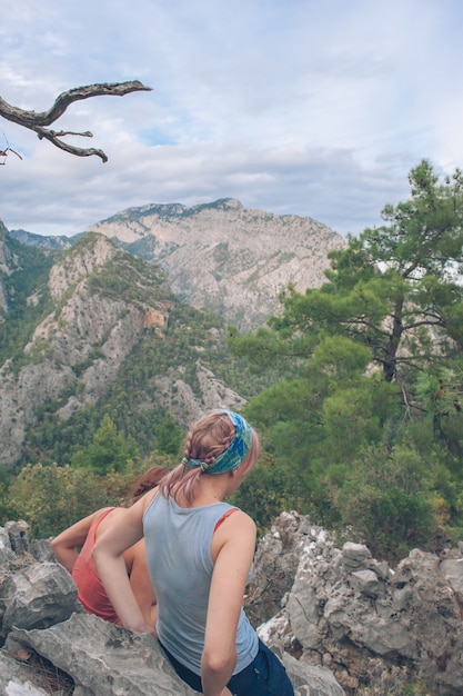 Gente en turistas de naturaleza