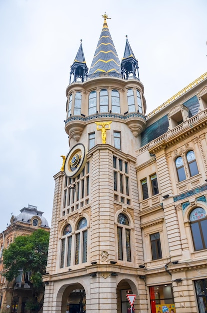 GEORGIA BATUMI en la costa del Mar Negro de modernos edificios abiertos al público