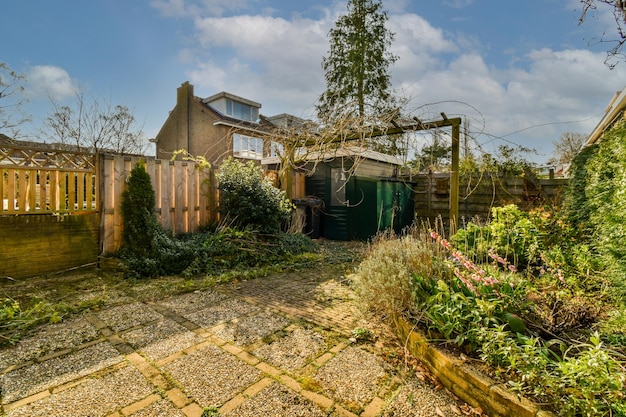 Gepflegte Terrasse mit Sitzecke