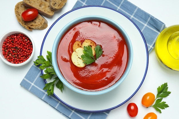 Gericht aus Tomaten leckere Tomatensuppe