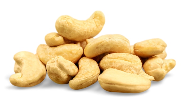 Geröstete Cashewnüsse isoliert