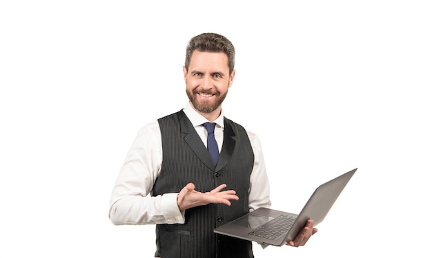 Geschäftserfolg Programmierer Mann verwenden PC-Unternehmer agiler professioneller Netzwerkadministrator halten Computerchef mit modernem drahtlosem Laptop glücklicher Geschäftsmann, der online arbeitet