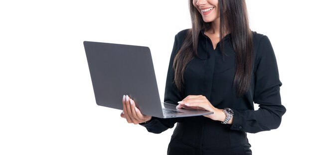 Geschäftsfrau Ernteansicht mit Laptop-Computer für Unternehmen Online-Geschäft Digitales Marketing