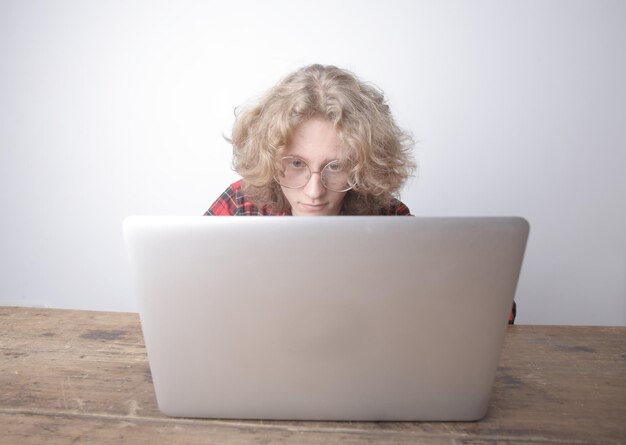 Foto geschäftsfrauen mit laptop