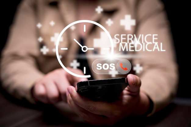 Foto geschäftsleute, die smartphones und medizinische dienstleistungen im krankenhaus mit emergency sos online app-konzept nonstop-service-behandlung und gesundheitsversorgung medizinische gesundheit und zugang zu gesundheitsversorgung