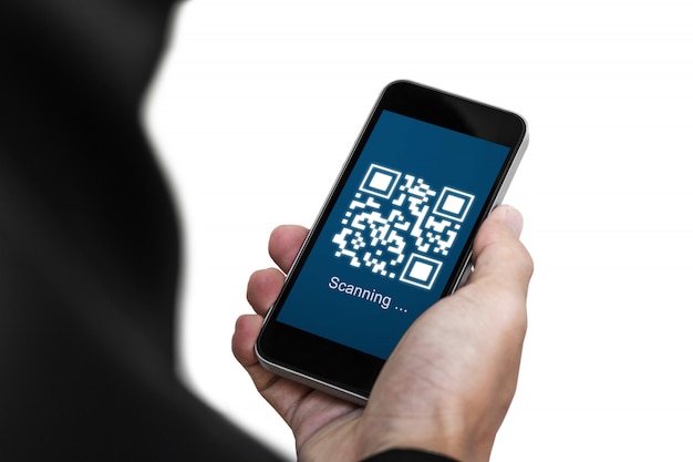 Geschäftsmann, der Code des Handyscans QR auf Schirm hält