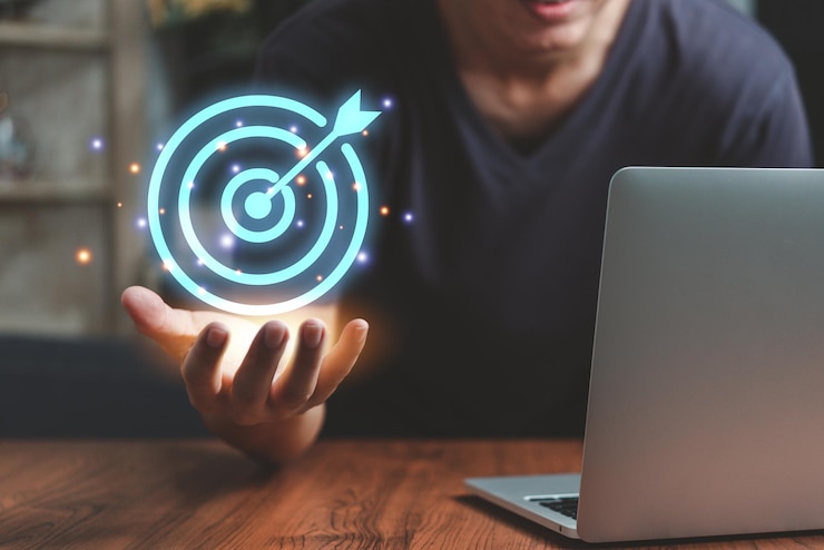Foto geschäftsmann mit virtuellem ziel dartboardbusiness marketing management strategie wachstumserfolg zielkonzept