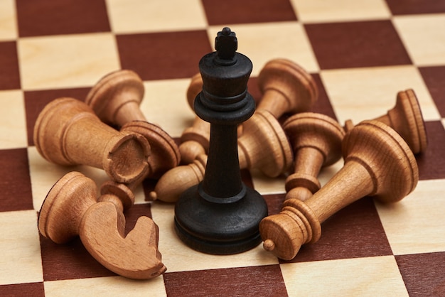 Foto geschäftsstrategiekonzept mit schachfiguren