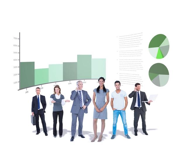 Geschäftsteam gegen Geschäftsschnittstelle mit Diagrammen und Daten
