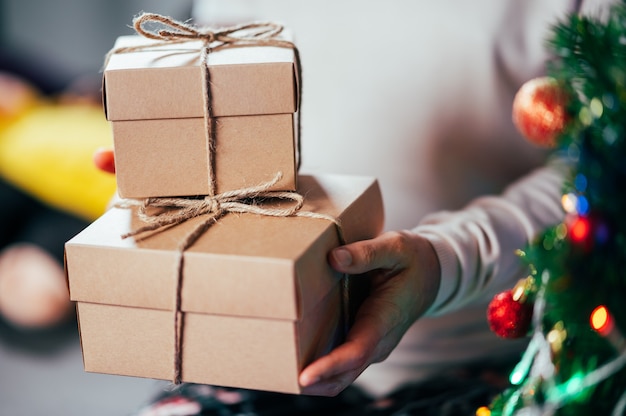 Geschenkbox für Weihnachten und Neujahr Urlaub Hintergrund