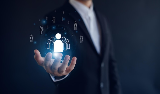 Gestión de la relación con el cliente estructura global tecnología de red de clientes medios sociales marketing digital en línea intercambio de datos desarrollo servicio al cliente